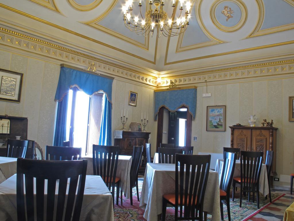 فندق Palazzo Diamante Calascio المظهر الخارجي الصورة